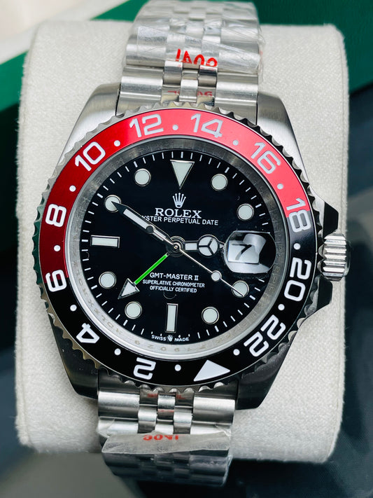 Rolex GMT-Master II (“Pepsi”Master Gread)