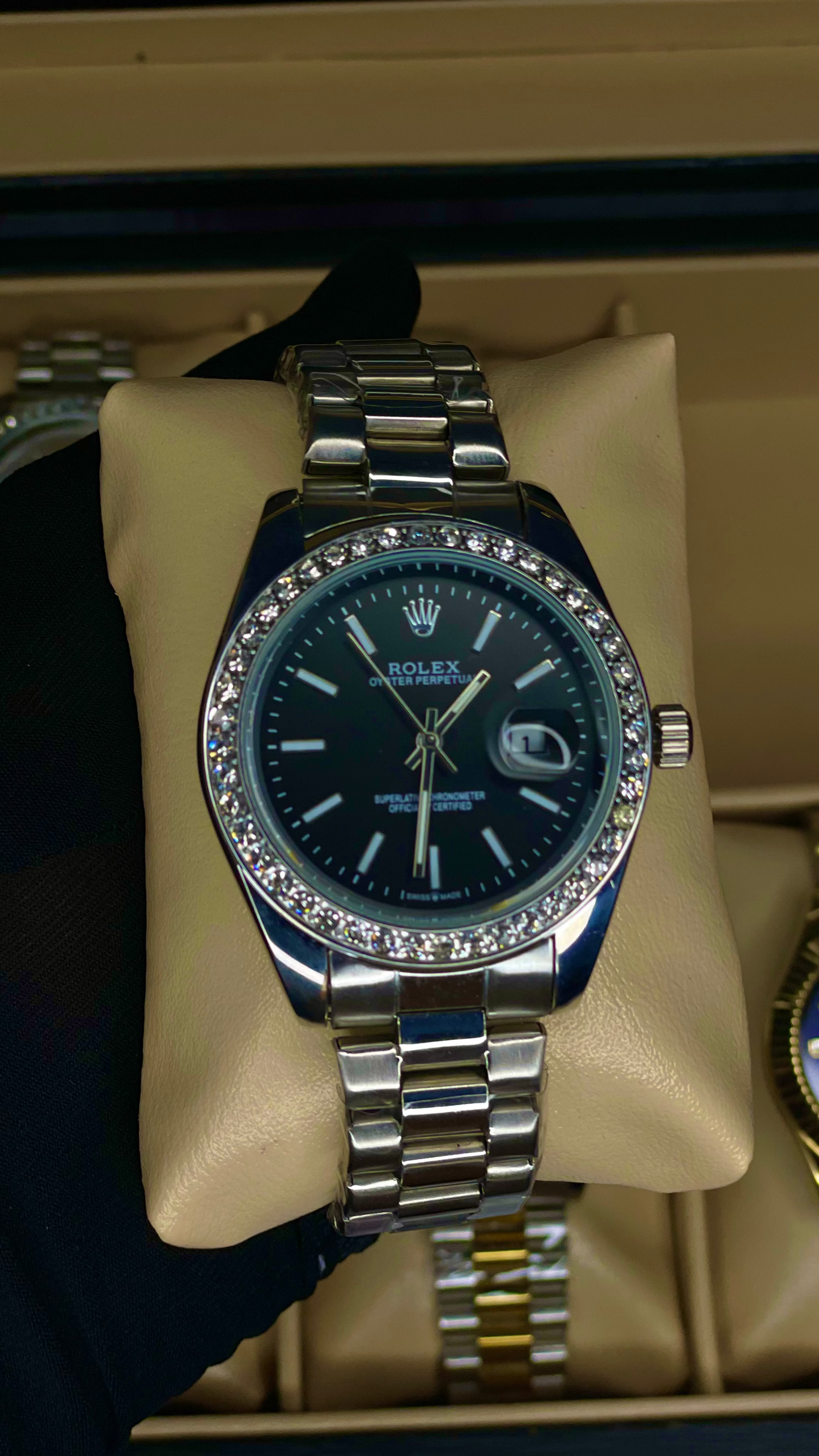 Gunmetal Luxury Watch with Stainless Steel Band