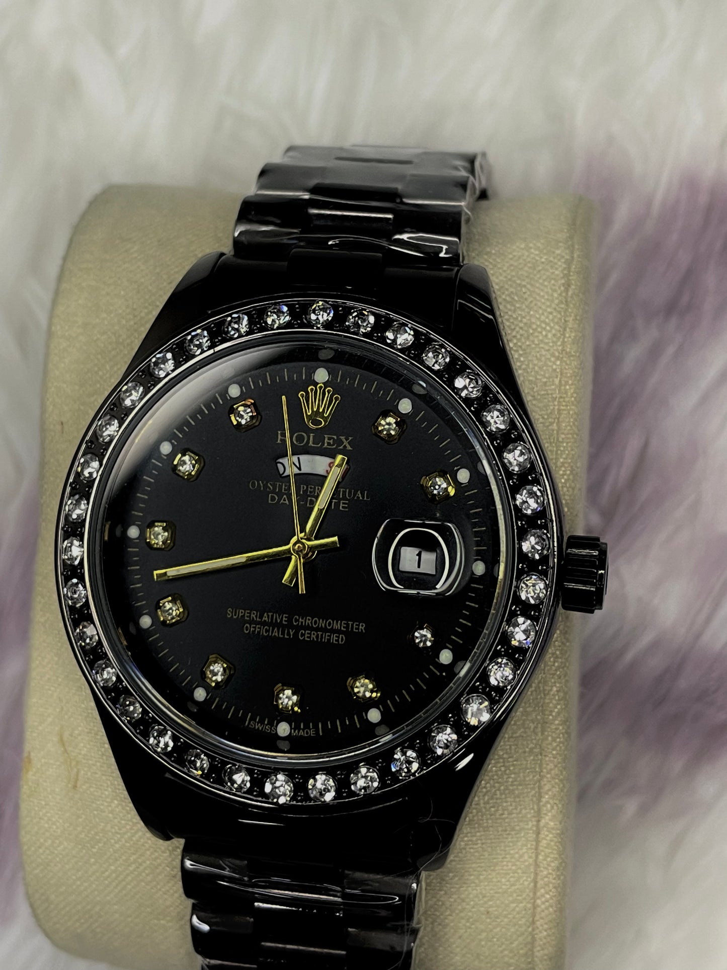 Champagne Dial Luxury Watch with Gold Strap and Rolex Box