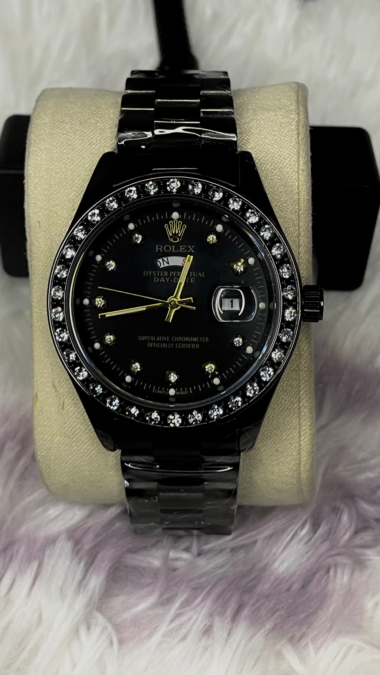 Champagne Dial Luxury Watch with Gold Strap and Rolex Box