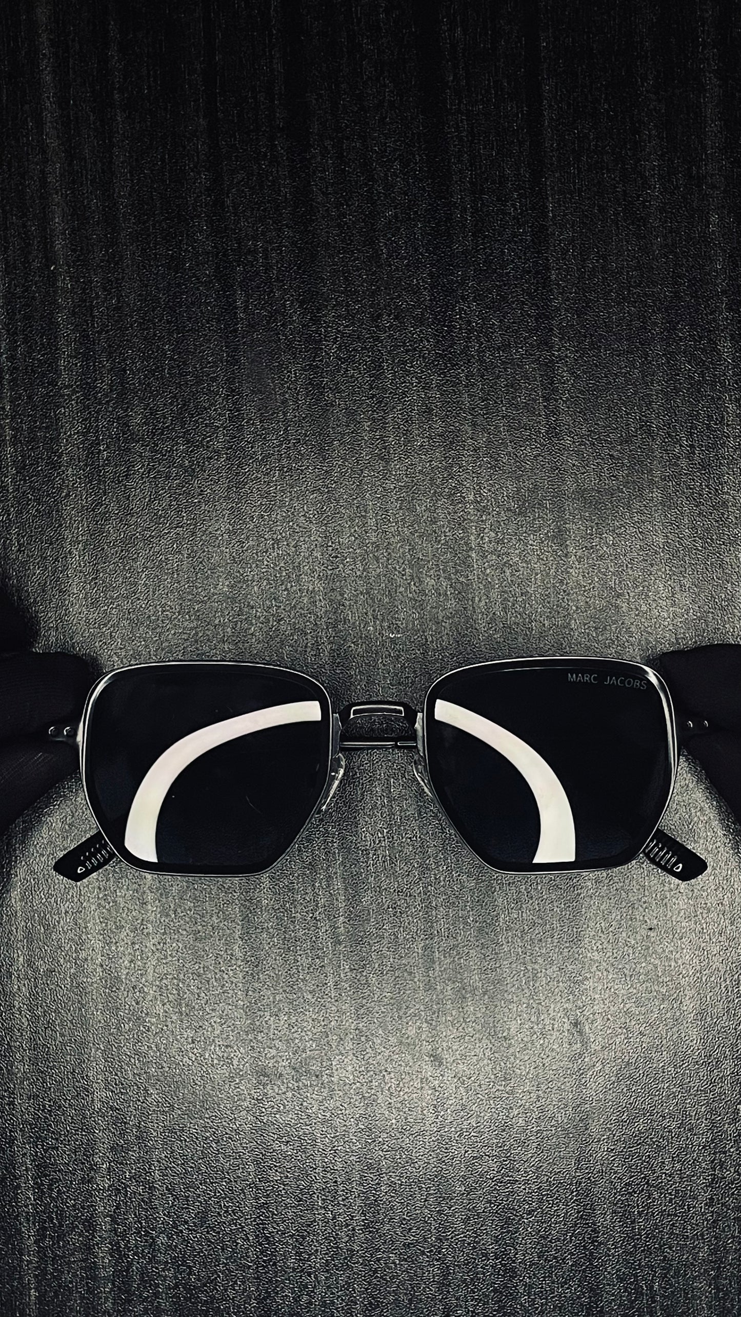 Classic Black Premium Sunglass – Timeless Look