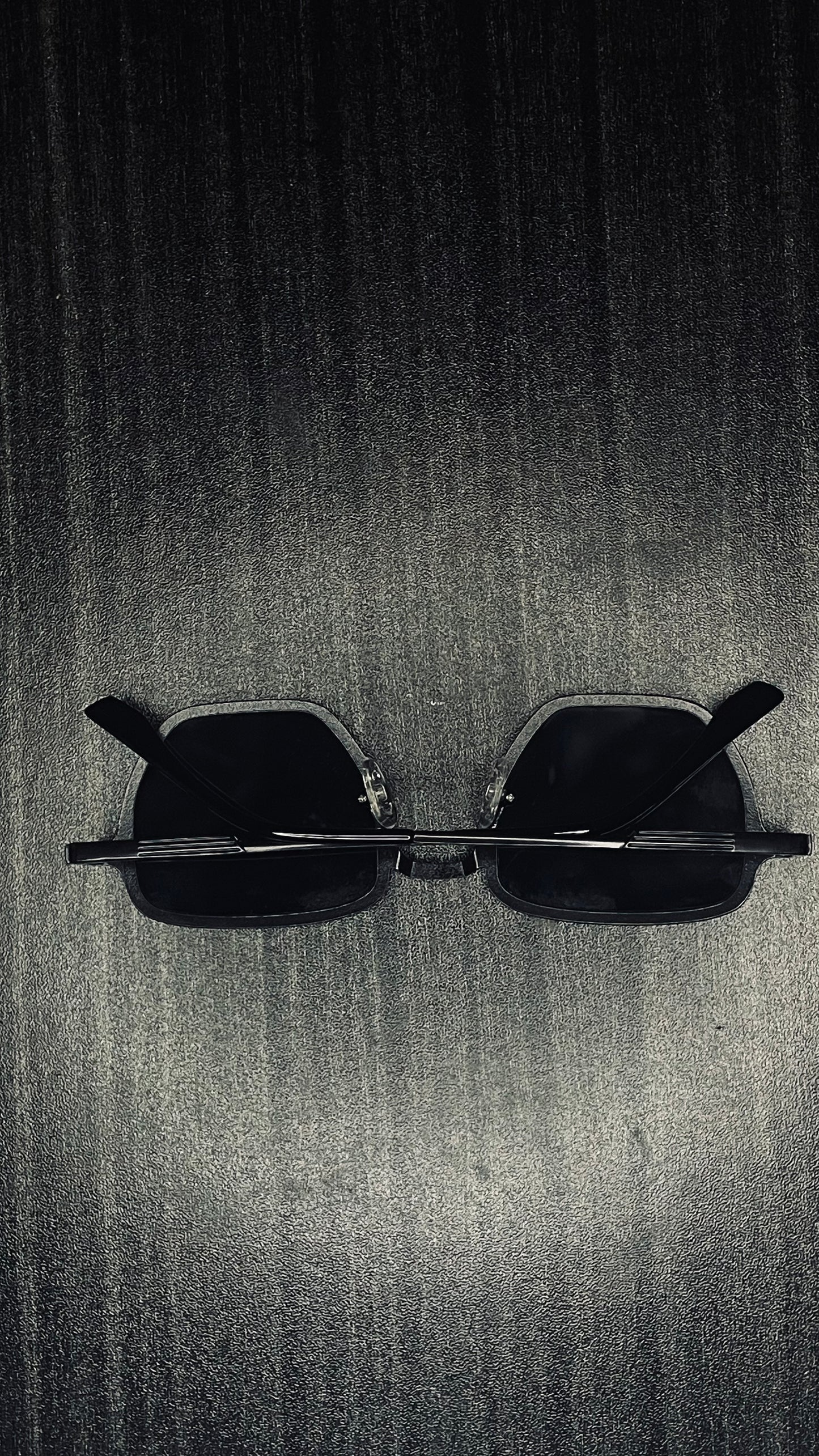 Classic Black Premium Sunglass – Timeless Look