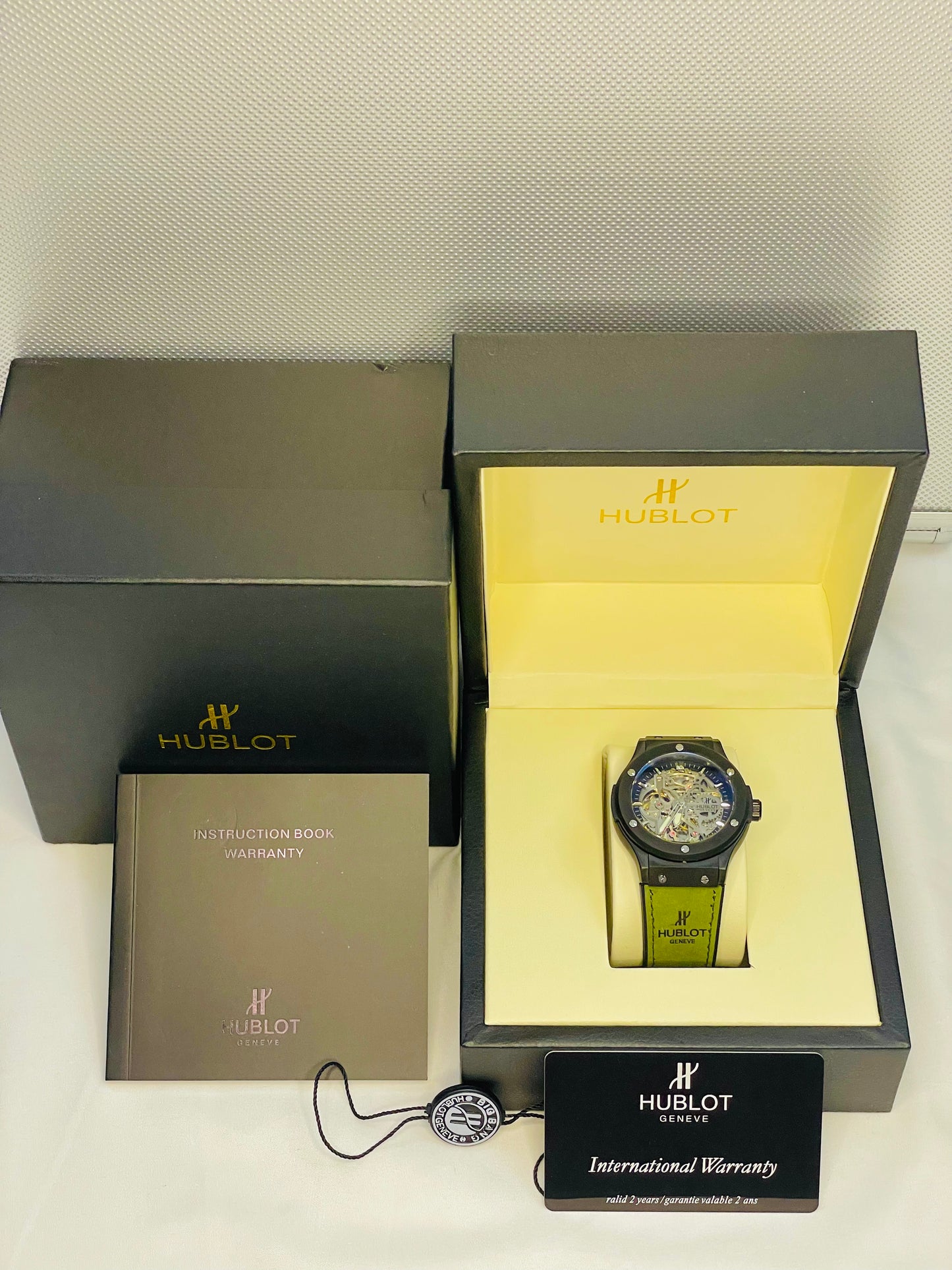 HBLT Classic Men’s Automatic Watch – Model 281H With Luxury Hublot Box